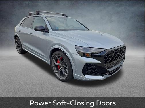 Satellite Silver Metallic 2025 Audi RS Q8 4.0T