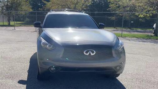 2017 INFINITI QX70 Base