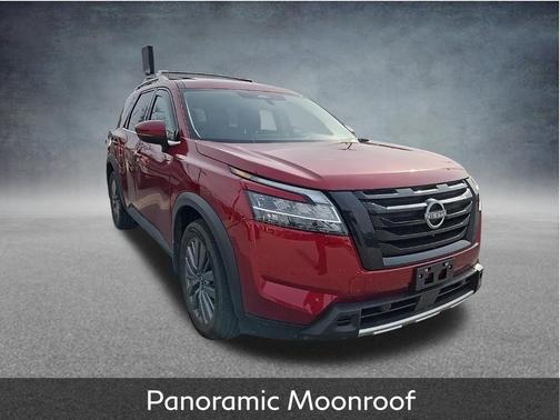 2023 Nissan Pathfinder SL 4WD