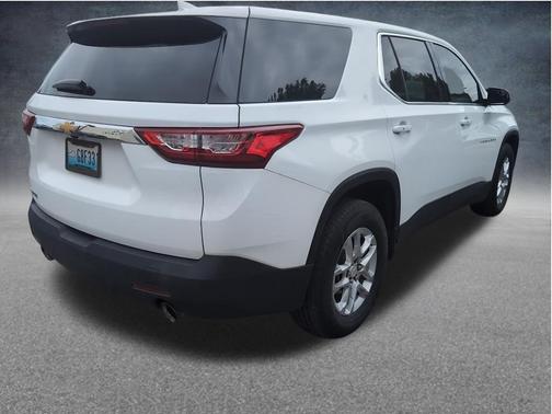 Summit White 2020 Chevrolet Traverse LS