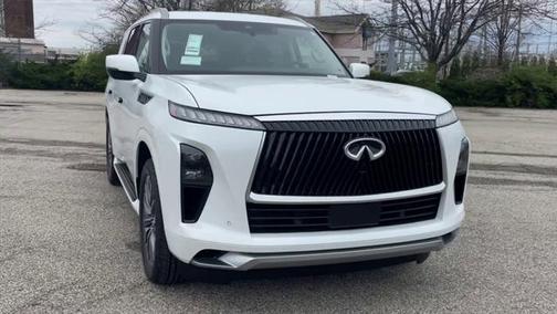 2025 INFINITI QX80 SENSORY AWD