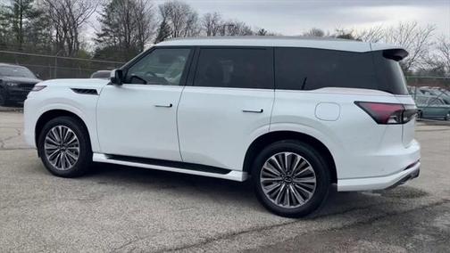 2025 INFINITI QX80 SENSORY AWD