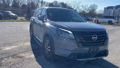 2023 Nissan Pathfinder Platinum 4WD