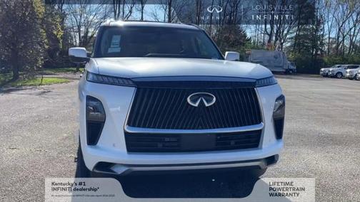 2025 INFINITI QX80 Luxe