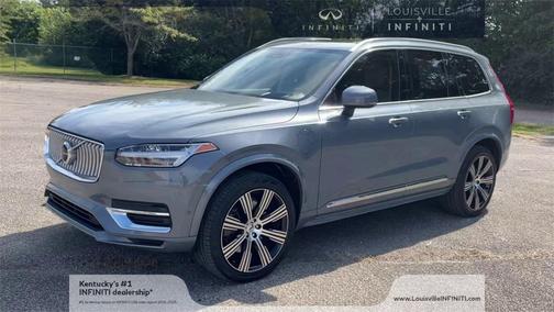 2022 Volvo XC90 Recharge Plug-In Hybrid T8 Inscription 6 Passenger