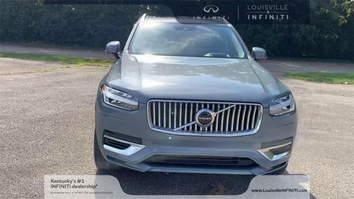 2022 Volvo XC90 Recharge Plug-In Hybrid T8 Inscription 6 Passenger