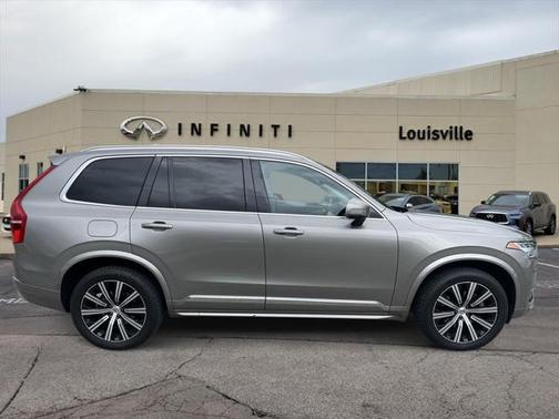 2022 Volvo XC90 T6 Inscription