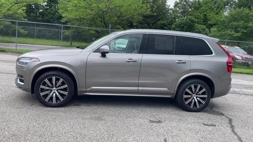 2022 Volvo XC90 T6 Inscription