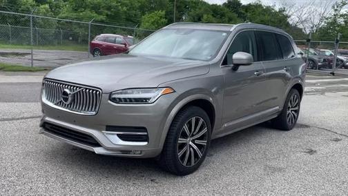 2022 Volvo XC90 T6 Inscription