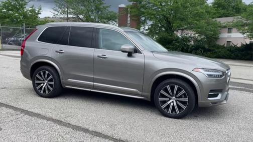 2022 Volvo XC90 T6 Inscription