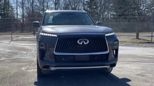 2025 INFINITI QX80 Luxe