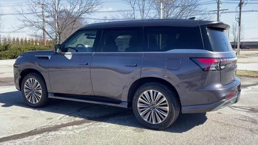 2025 INFINITI QX80 Luxe