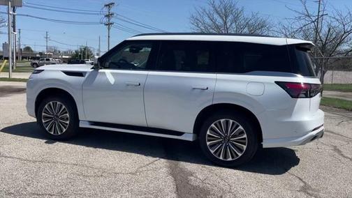 2025 INFINITI QX80 SENSORY AWD