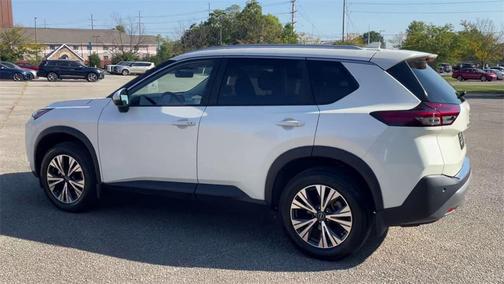 2022 Nissan Rogue SV