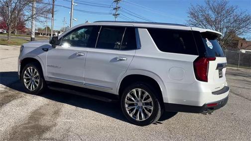 2023 GMC Yukon Denali