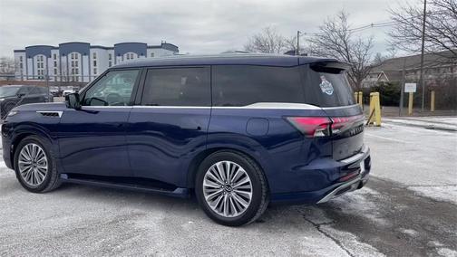 2025 INFINITI QX80 SENSORY AWD