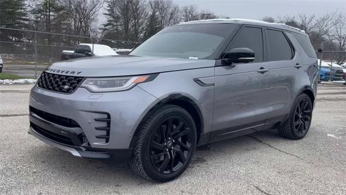 2023 Land Rover Discovery P300 S R-Dynamic
