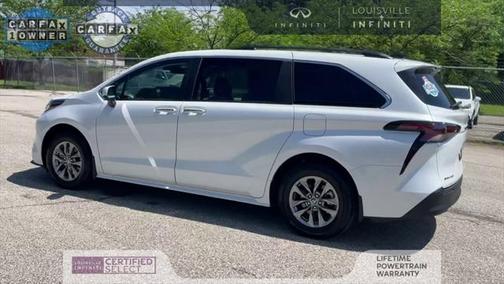 2025 Toyota Sienna XLE 7 Passenger