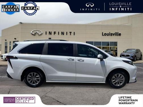 2025 Toyota Sienna XLE 7 Passenger
