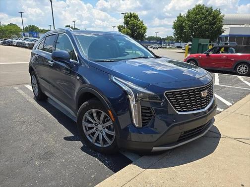 2020 Cadillac XT4 Premium Luxury