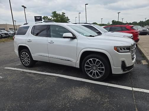 2021 GMC Acadia Denali