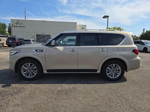 2019 INFINITI QX80 Luxe