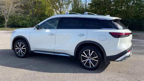 2025 INFINITI QX60 SENSORY