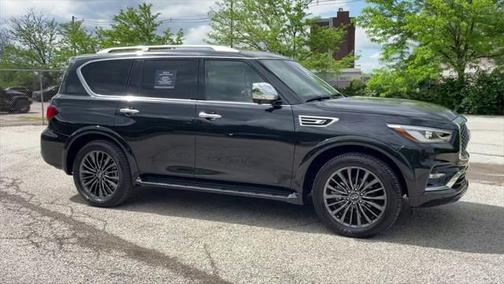 2024 INFINITI QX80 SENSORY AWD