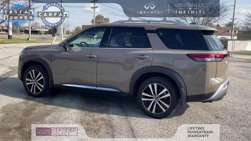 2024 Nissan Pathfinder Platinum 4WD
