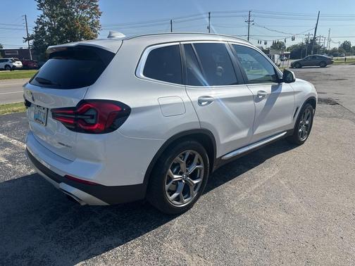 2023 BMW X3 xDrive30i