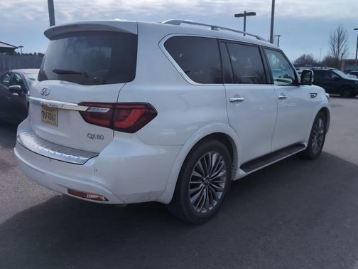 2021 INFINITI QX80 SENSORY AWD