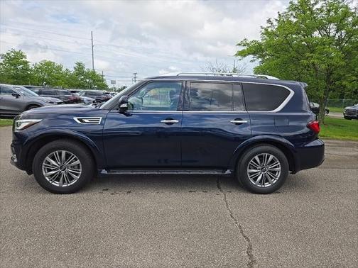 2021 INFINITI QX80 Luxe