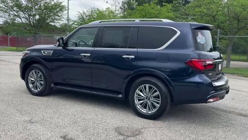 2021 INFINITI QX80 Luxe