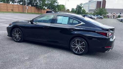 2024 Lexus ES 350 Base