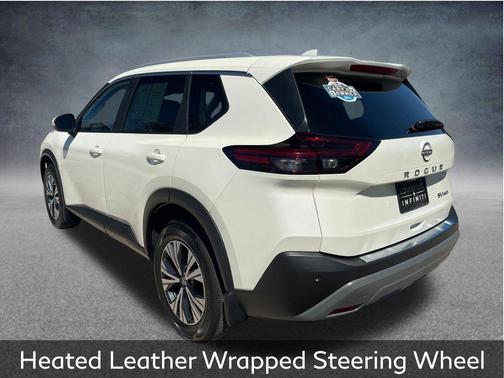Pearl White Tricoat 2023 Nissan Rogue SV