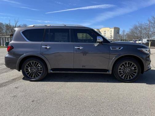 2023 INFINITI QX80 SENSORY AWD