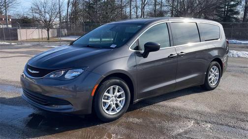 2017 Chrysler Pacifica Touring