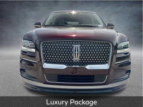 DIAMOND RED MET TC 2024 Lincoln Navigator Reserve