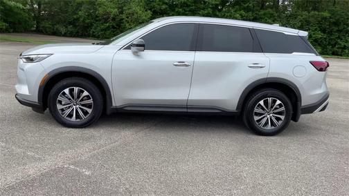2022 INFINITI QX60 Pure