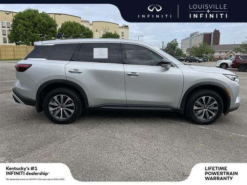 2022 INFINITI QX60 Pure