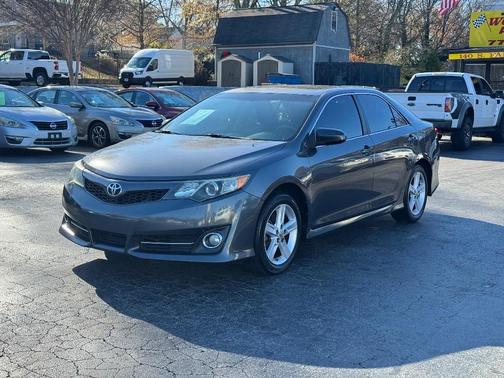 2013 Toyota Camry SE