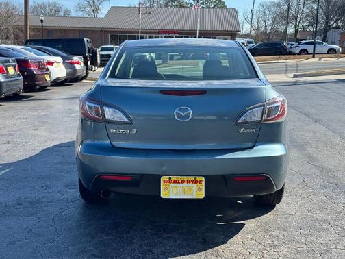 2011 Mazda Mazda3 i Touring