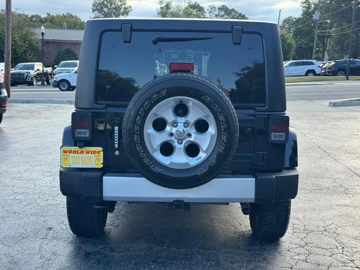 2015 Jeep Wrangler Unlimited Sahara