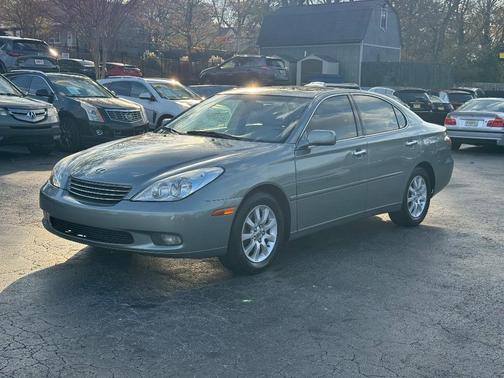 2004 Lexus ES 330 Base