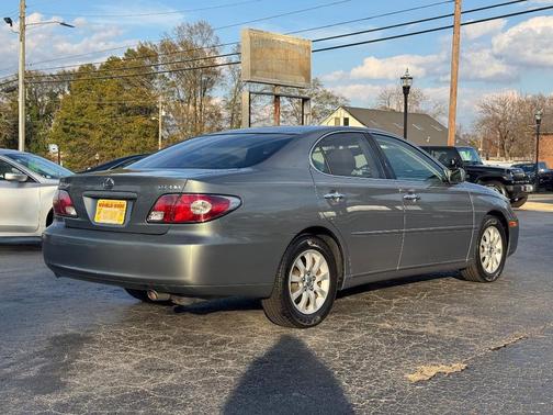 2004 Lexus ES 330 Base