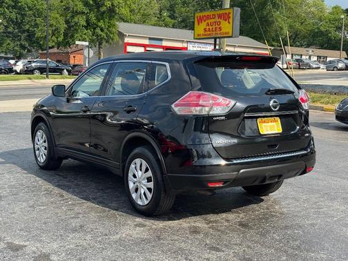 Magnetic Black 2016 Nissan Rogue S
