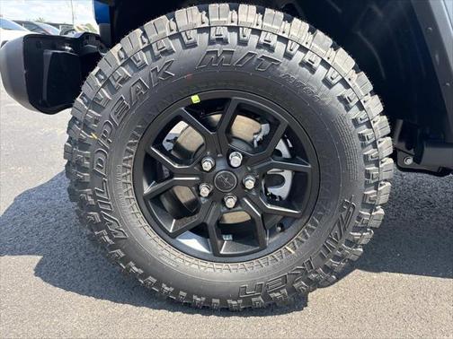 2025 Jeep Wrangler 4-Door Willys 4x4