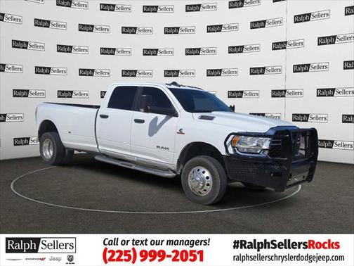 2022 RAM 3500 Big Horn Crew Cab 4x4 8 Box