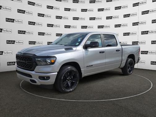 2024 RAM 1500 Big Horn Crew Cab 4x2 57' Box