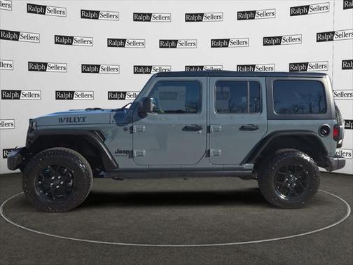 2024 Jeep Wrangler 4-Door Willys 4x4